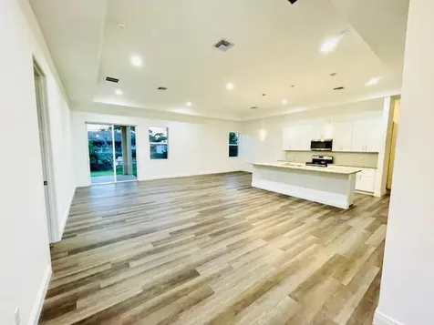 986 Sw College Park Road Port Saint Lucie FL 34953