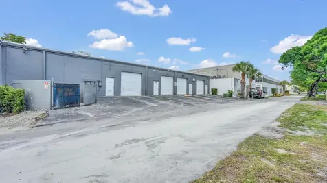 7600 Wiles Road Coral Springs FL 33067
