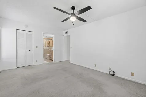 811 Sky Pine Way Greenacres FL 33415