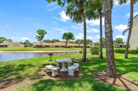811 Sky Pine Way Greenacres FL 33415