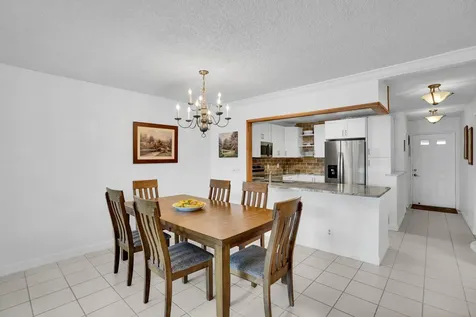 9244 Flynn Circle Boca Raton FL 33496