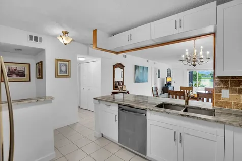 9244 Flynn Circle Boca Raton FL 33496
