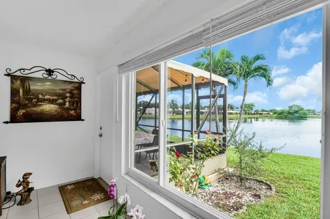 9244 Flynn Circle Boca Raton FL 33496