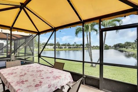 9244 Flynn Circle Boca Raton FL 33496