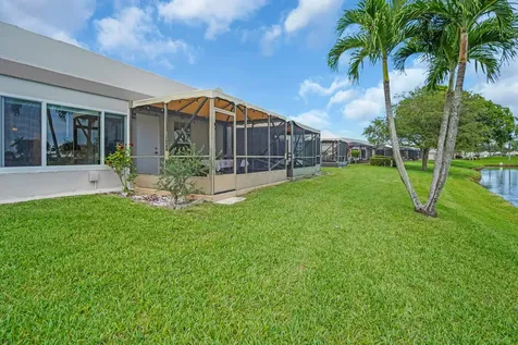 9244 Flynn Circle Boca Raton FL 33496
