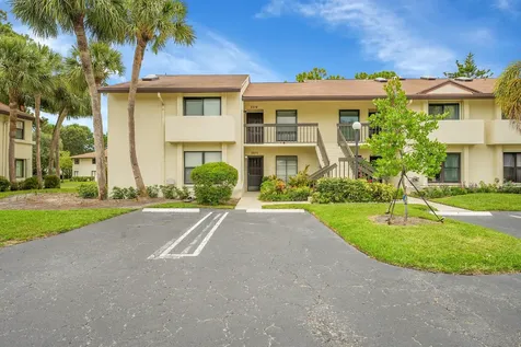 3373 Lucerne Park Drive Greenacres FL 33467