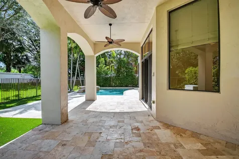 17606 Circle Pond Court Boca Raton FL 33496