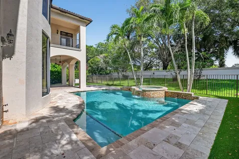 17606 Circle Pond Court Boca Raton FL 33496