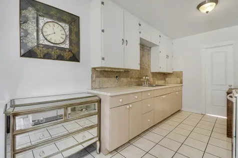 162 W 24th Street Riviera Beach FL 33404