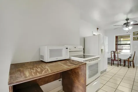 162 W 24th Street Riviera Beach FL 33404