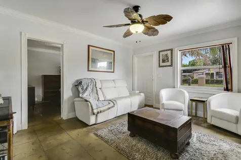 162 W 24th Street Riviera Beach FL 33404