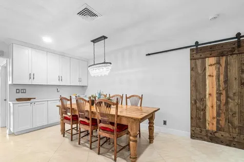1041 Sw 7th Street Boca Raton FL 33486