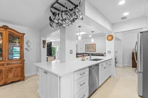 1041 Sw 7th Street Boca Raton FL 33486
