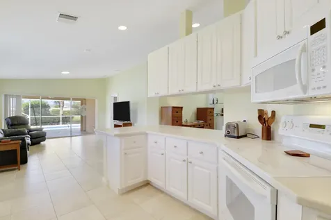 10628 SW Hartwick Drive Port Saint Lucie FL 34987