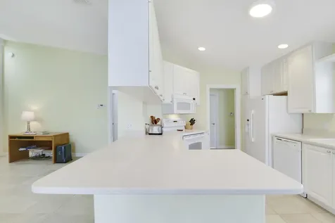 10628 SW Hartwick Drive Port Saint Lucie FL 34987