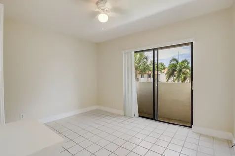 3340 Lucerne Park Drive Greenacres FL 33467