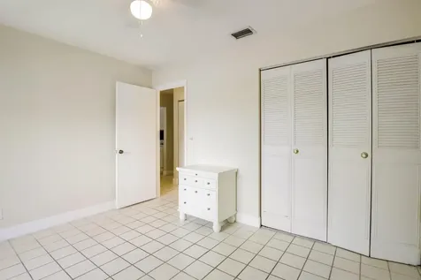 3340 Lucerne Park Drive Greenacres FL 33467