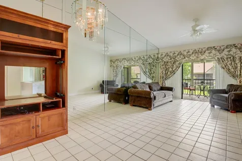 3340 Lucerne Park Drive Greenacres FL 33467