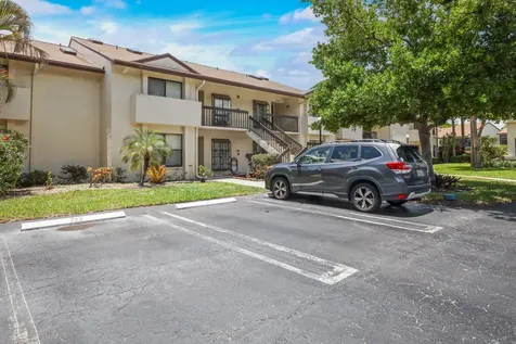 3340 Lucerne Park Drive Greenacres FL 33467