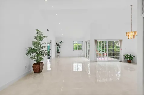 6105 Via Laguna Lane Boca Raton FL 33433