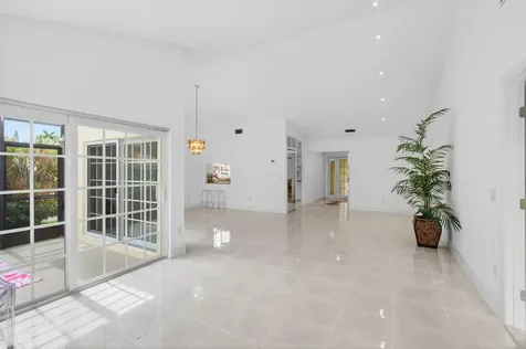 6105 Via Laguna Lane Boca Raton FL 33433