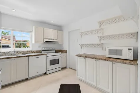 6105 Via Laguna Lane Boca Raton FL 33433