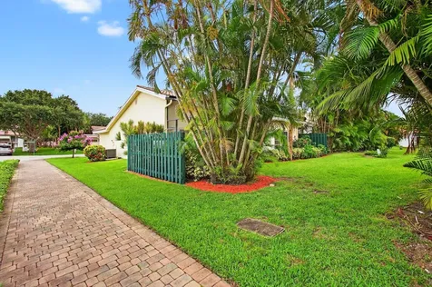 6105 Via Laguna Lane Boca Raton FL 33433