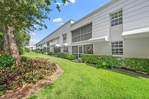 1262 N Sugar Sands Boulevard Singer Island FL 33404