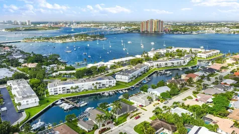 1262 N Sugar Sands Boulevard Singer Island FL 33404