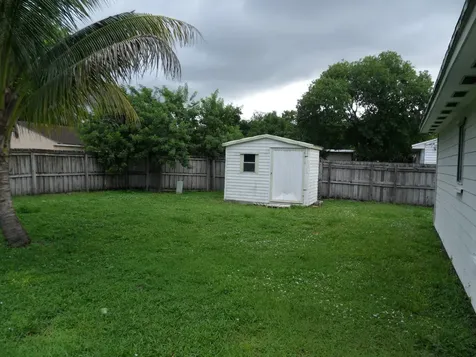 10672 Aquarius Lane Royal Palm Beach FL 33411