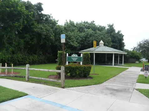 10672 Aquarius Lane Royal Palm Beach FL 33411