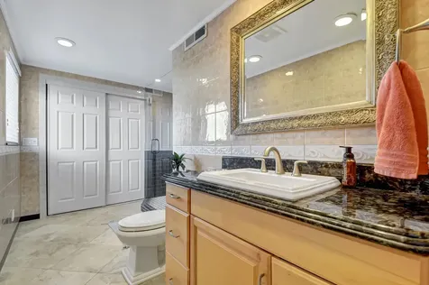 1206 S Lake Drive Lantana FL 33462