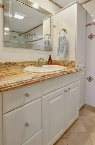 1206 S Lake Drive Lantana FL 33462