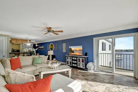 1206 S Lake Drive Lantana FL 33462