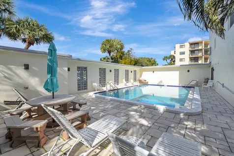 1206 S Lake Drive Lantana FL 33462
