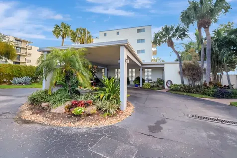1206 S Lake Drive Lantana FL 33462