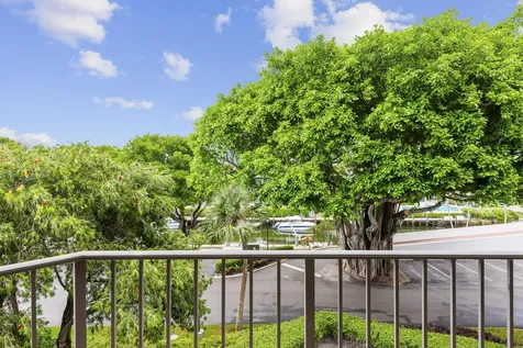 859 Jeffery Street Boca Raton FL 33487
