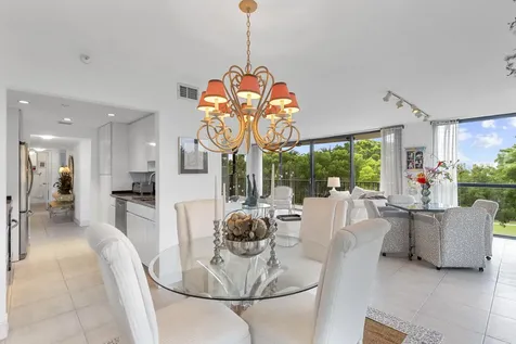 859 Jeffery Street Boca Raton FL 33487