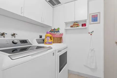 859 Jeffery Street Boca Raton FL 33487