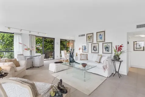 859 Jeffery Street Boca Raton FL 33487