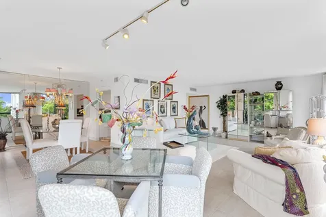 859 Jeffery Street Boca Raton FL 33487