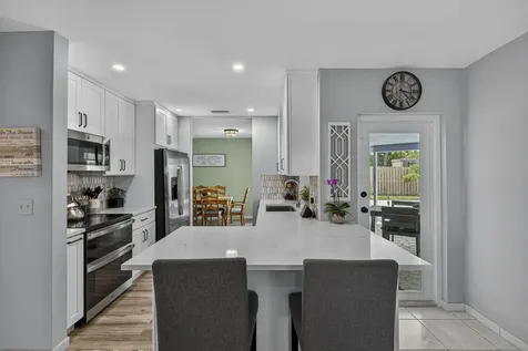 555 Nw 15th Avenue Boca Raton FL 33486