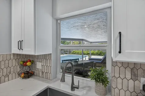 555 Nw 15th Avenue Boca Raton FL 33486