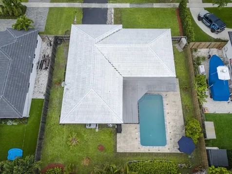 555 Nw 15th Avenue Boca Raton FL 33486