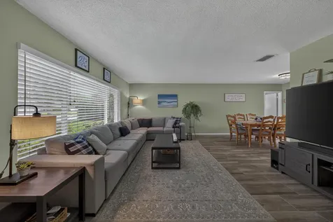 555 Nw 15th Avenue Boca Raton FL 33486