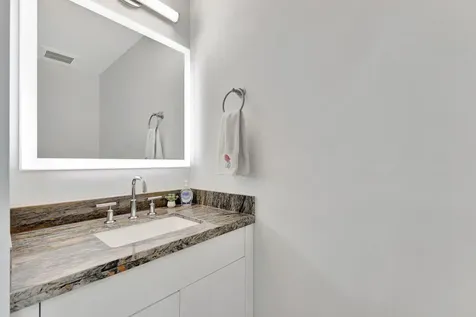 894 E Jeffery Street Boca Raton FL 33487