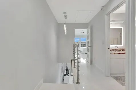 894 E Jeffery Street Boca Raton FL 33487