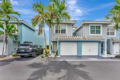 894 E Jeffery Street Boca Raton FL 33487