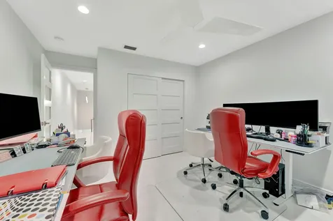 894 E Jeffery Street Boca Raton FL 33487