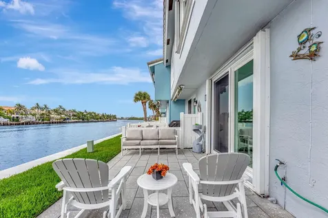 894 E Jeffery Street Boca Raton FL 33487